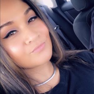 Meet your Posher, Jasmine